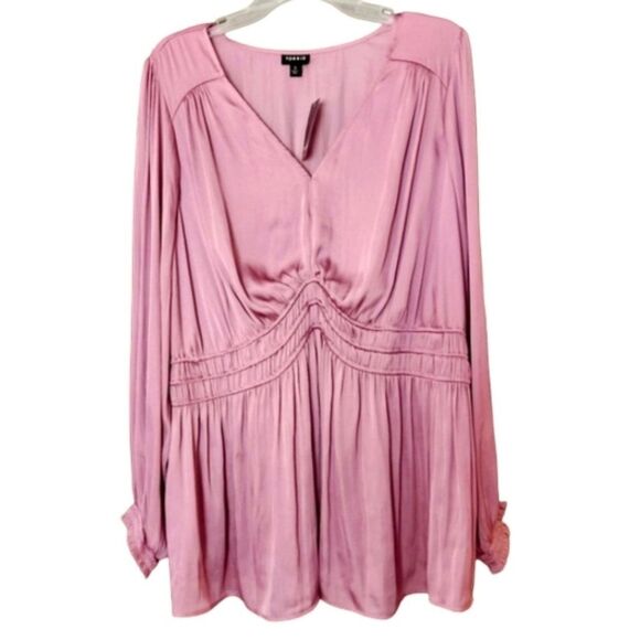 Torrid 3X Pink Satin Blouse Top NWT Plus Size 22/24 Long Sleeve Shirred Waist - Picture 1 of 7